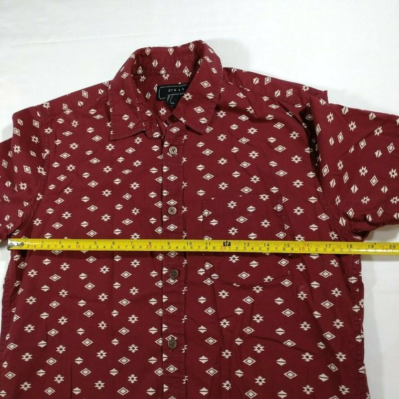 21 Men Size S Small Men's Short Sleeve Shirt Red - Picture 8 of 8